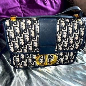 CHRISTIAN DIOR HAND BAG